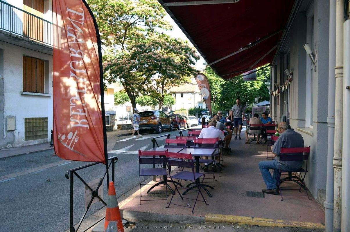 1 VERNET LES BAINS - PO - LE VIILAGE (9).JPG